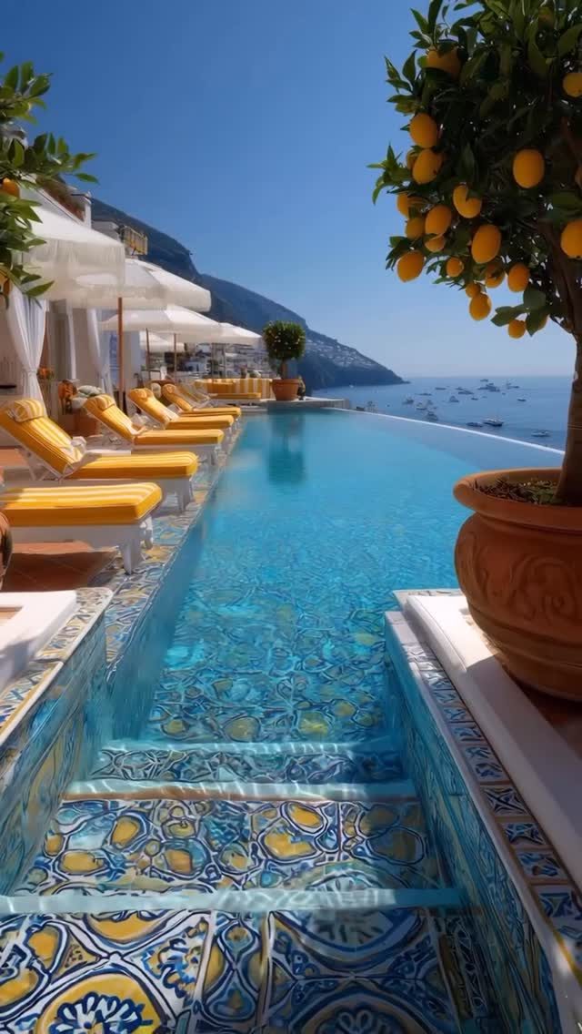 Instagram post from planete._.tours. This post is in position 3.