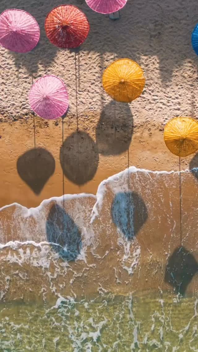 Instagram post from planete._.tours. This post is in position 1.